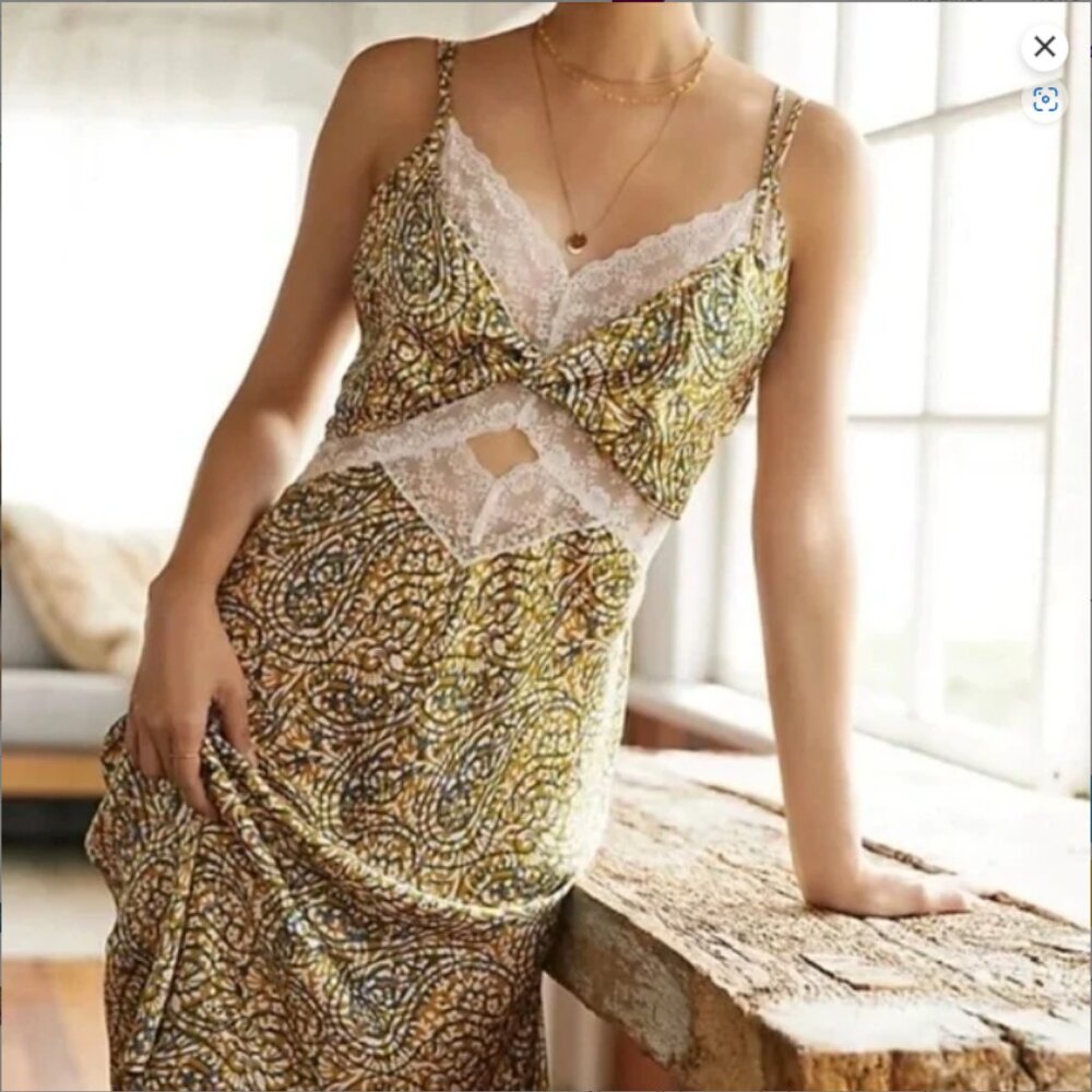 Anthropologie Blue and Gold Lace Trimmed Slip Dress 2x - Strap Needs Reattaching